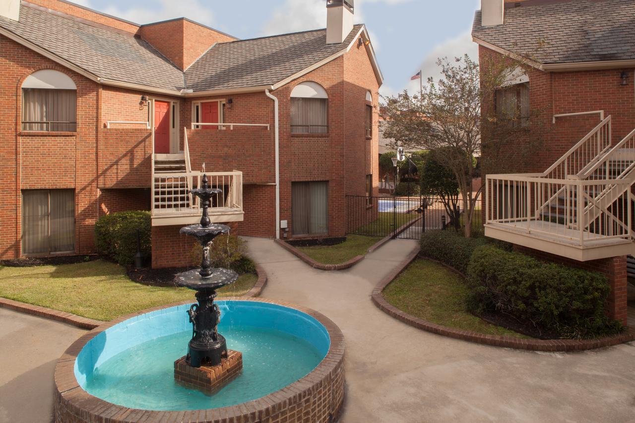 Cloverleaf Suites Baton Rouge Esterno foto