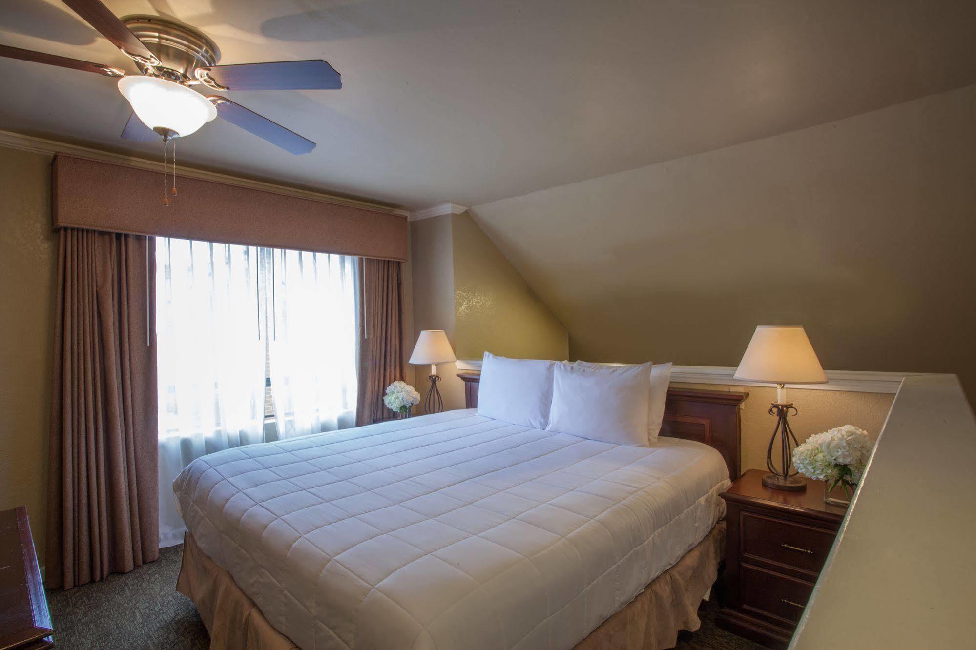 Cloverleaf Suites Baton Rouge Esterno foto